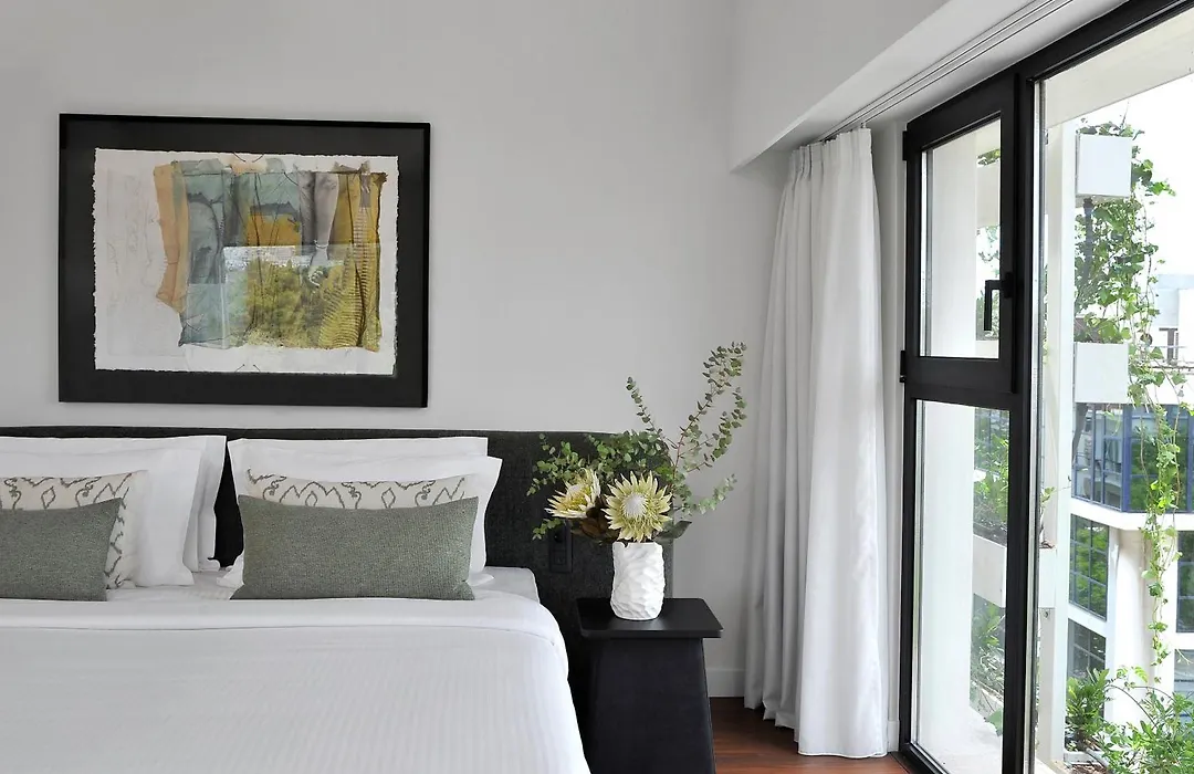 The Athenaeum Luxury Hotel-1